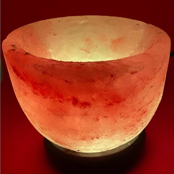 New in Box- Himalayan Salt Lanp! Salt Lamp! - Picture 2 of 7